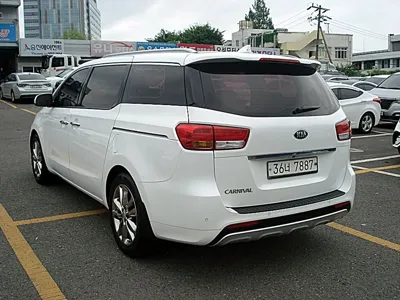 Kia Canival