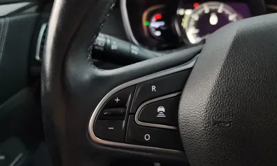 Renault-KoreaSamsung SM6
