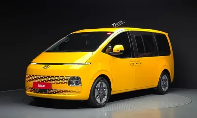 Hyundai Staria