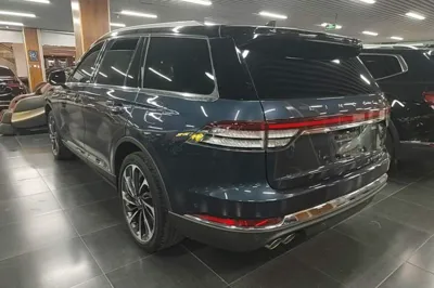 Lincoln Aviator
