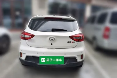 JAC Group Refine S2