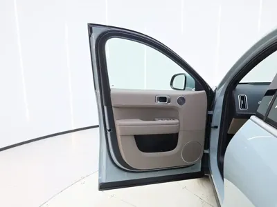Li Auto Li L6