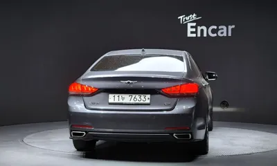 Hyundai Genesis