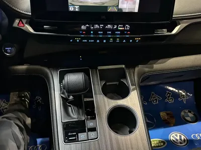 Toyota Granvia