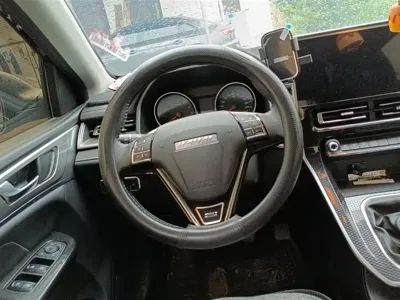 Haval M6