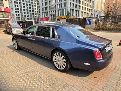 Rolls-Royce Phantom