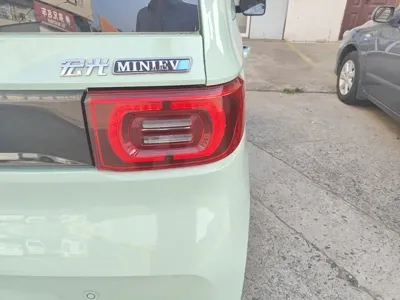 Wuling MINIEV