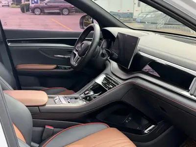 BYD PLUS