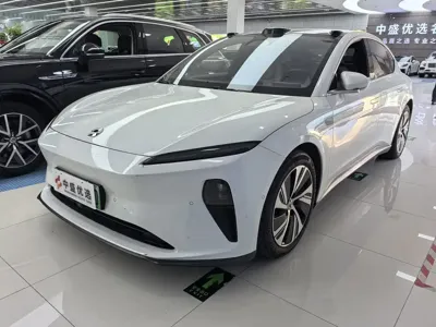 Nio ET5