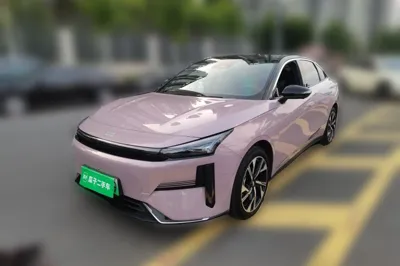 Geely Galaxy L6