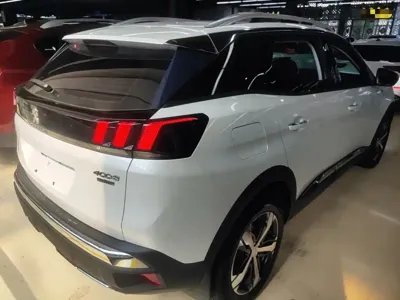 Peugeot 4008