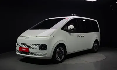 Hyundai Staria