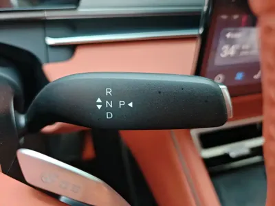 BYD 唐L