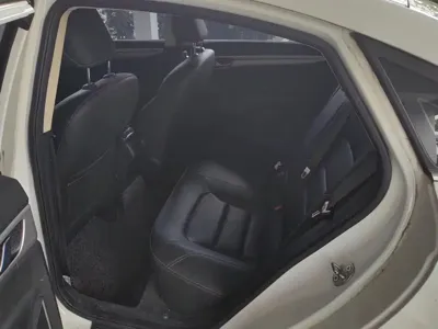 Geely Emgrand GL