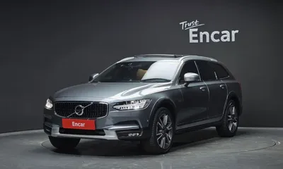 Volvo V90