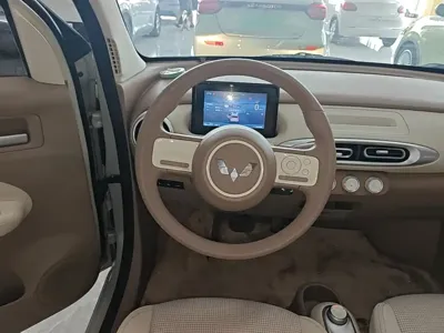 Wuling MINIEV