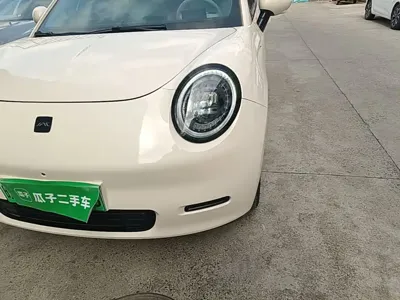 Yiwei Yiwei 3