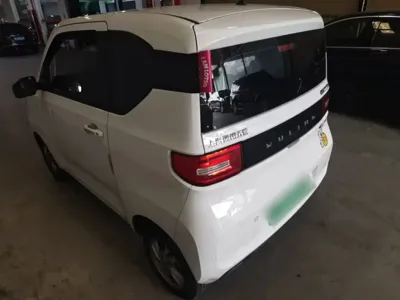 Wuling MINIEV