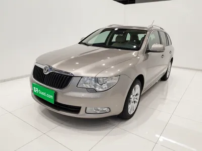 Skoda Superb Combi