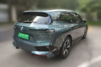 BMW iX