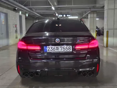 BMW M5