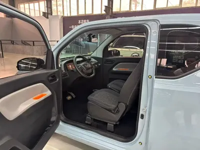 Wuling MINIEV