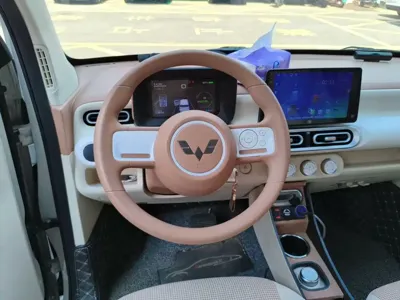 Wuling MINIEV