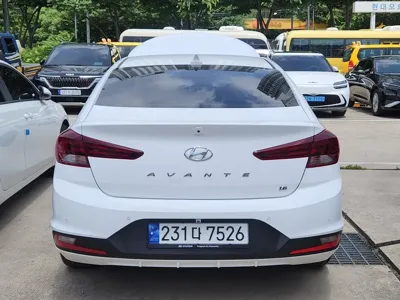 Hyundai Avante
