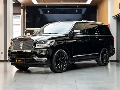 Lincoln Navigator