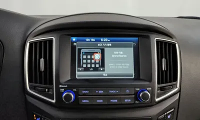 Hyundai Starex