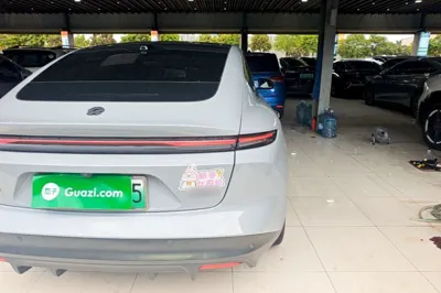 Nio ET5