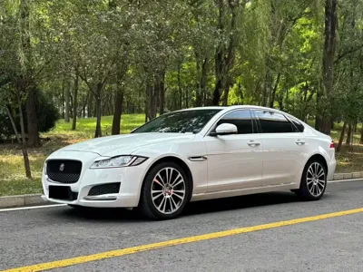 Jaguar XFL
