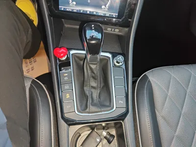 Volkswagen Sagitar
