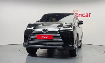Lexus LX
