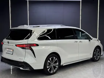 Toyota Granvia