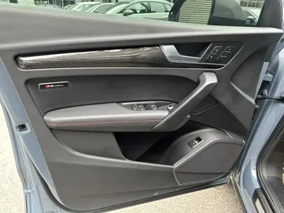 Audi Q5L Sportback