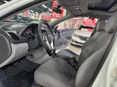 Hyundai Verna