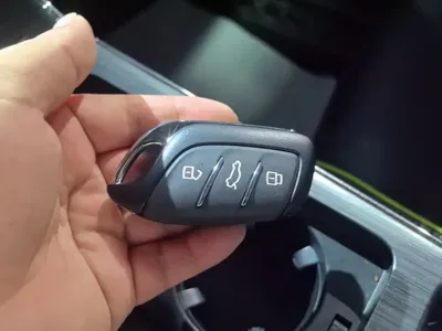 Roewe RX5