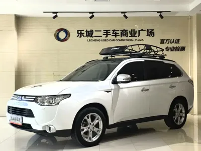 Mitsubishi Outlander (Import)