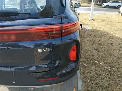 Skyworth EV6