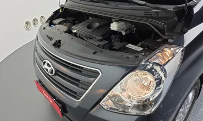Hyundai Starex
