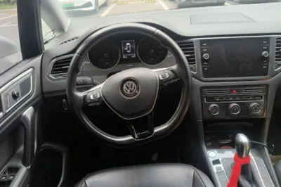 Volkswagen Golf Sportsvan