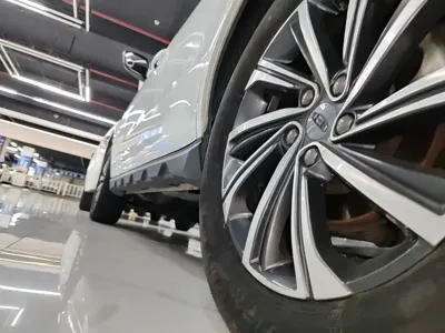 Geely Vision X6
