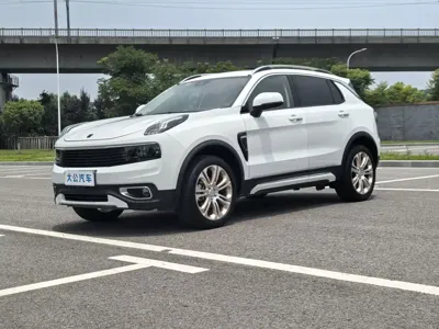Lynk & Co 01