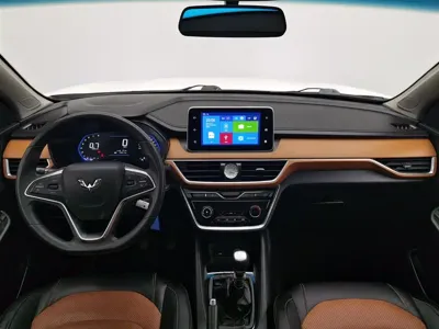 Wuling Hongguang S3
