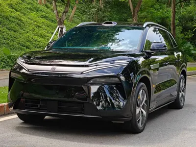 BYD 唐L