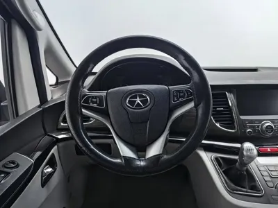 JAC Refine M5