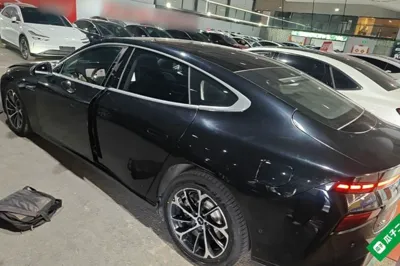 Xpeng P7