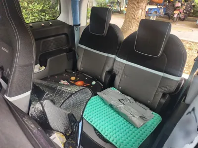Baojun E300