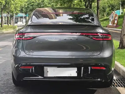 智界 Zhijie R7
